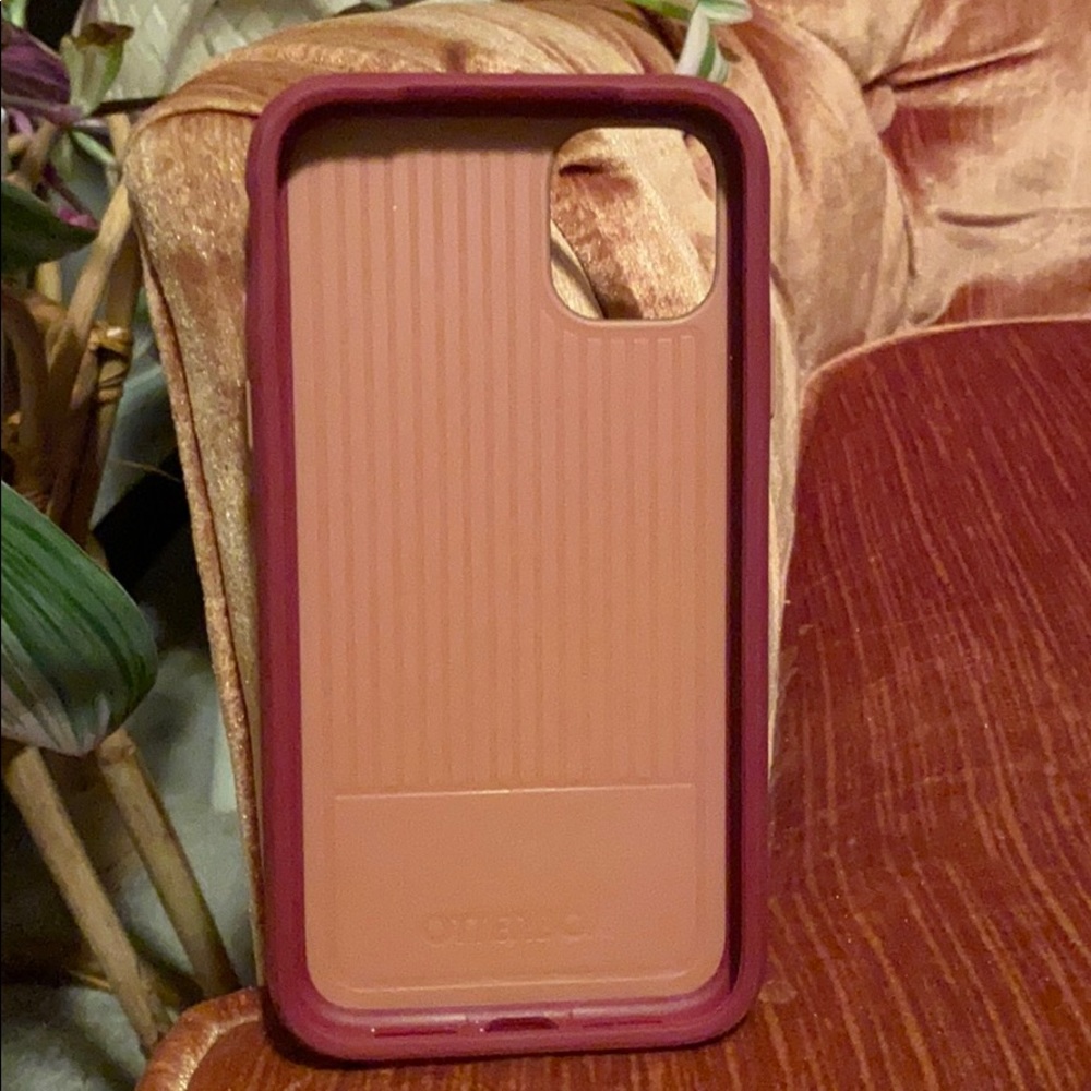Otterbox - Picture 6 of 6